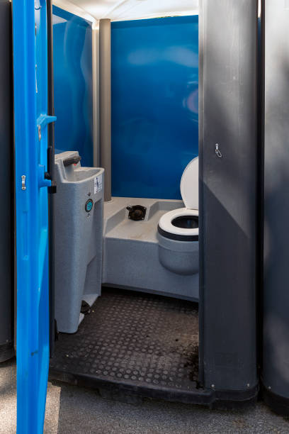 Best Portable restroom trailer rental  in Horseheads North, NY